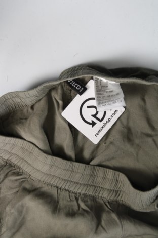 Γυναικείο παντελόνι H&M Divided, Μέγεθος XS, Χρώμα Πράσινο, Τιμή 17,94 €