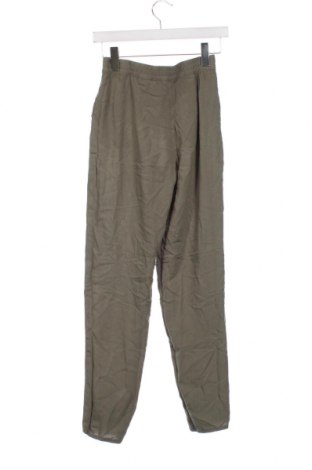 Дамски панталон H&M Divided, Размер XS, Цвят Зелен, Цена 29,00 лв.