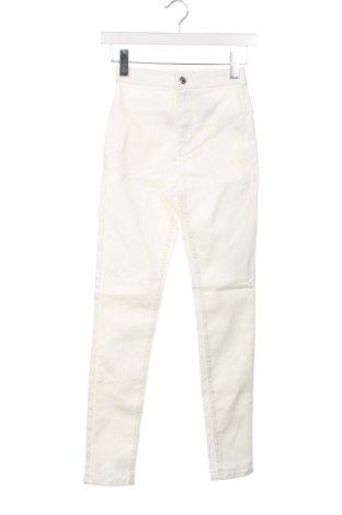Дамски панталон Jennyfer, Размер XXS, Цвят Бял, Цена 13,80 лв.