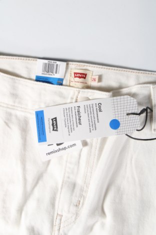 Γυναικείο παντελόνι Levi's, Μέγεθος M, Χρώμα Λευκό, Τιμή 75,26 €