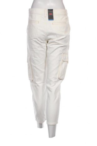 Γυναικείο παντελόνι Levi's, Μέγεθος M, Χρώμα Λευκό, Τιμή 75,26 €