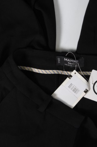Γυναικείο παντελόνι Mango, Μέγεθος XS, Χρώμα Μαύρο, Τιμή 8,41 €