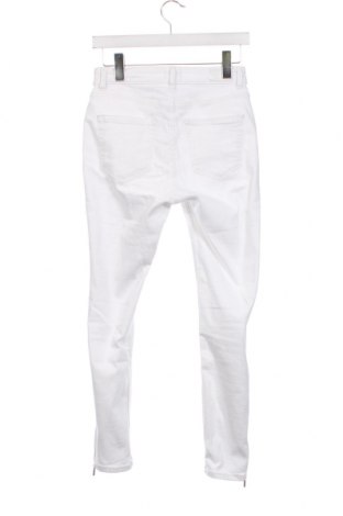 Γυναικείο παντελόνι ONLY, Μέγεθος M, Χρώμα Λευκό, Τιμή 5,85 €