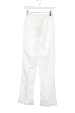 Γυναικείο παντελόνι Pretty Little Thing, Μέγεθος XXS, Χρώμα Λευκό, Τιμή 23,71 €