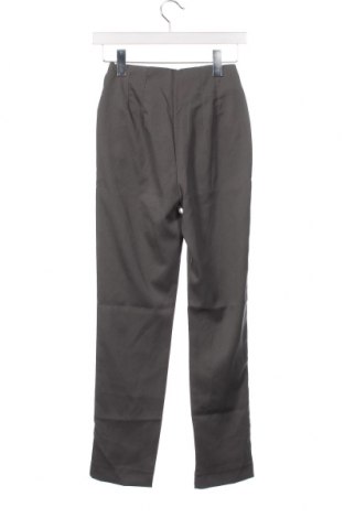 Дамски панталон Trendyol, Размер XS, Цвят Сив, Цена 9,57 лв.