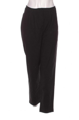 Дамски панталон Urban Classics, Размер XL, Цвят Черен, Цена 11,56 лв.