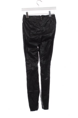 Дамски панталон VILA, Размер XS, Цвят Черен, Цена 4,00 лв.