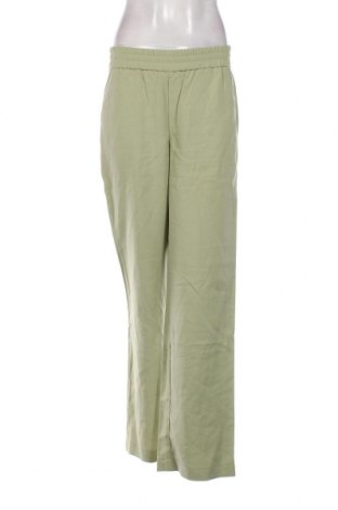 Дамски панталон Vero Moda, Размер XS, Цвят Зелен, Цена 21,06 лв.