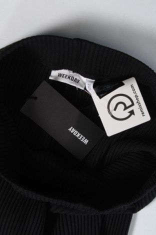 Dámske nohavice Weekday, Veľkosť XS, Farba Čierna, Cena  5,50 €