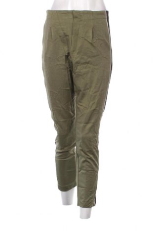Дамски панталон Zara Trafaluc, Размер S, Цвят Зелен, Цена 20,00 лв.