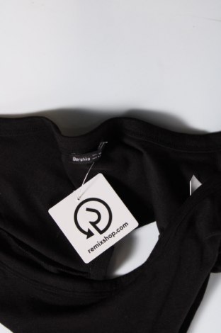 Γυναικείο αμάνικο μπλουζάκι Bershka, Μέγεθος L, Χρώμα Μαύρο, Τιμή 5,52 €