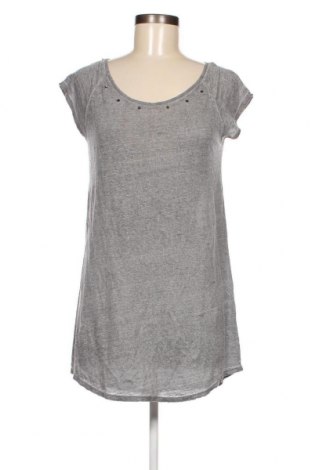 Γυναικείο αμάνικο μπλουζάκι Pull&Bear, Μέγεθος S, Χρώμα Γκρί, Τιμή 1,93 €
