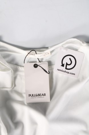 Γυναικείο αμάνικο μπλουζάκι Pull&Bear, Μέγεθος XL, Χρώμα Λευκό, Τιμή 10,82 €