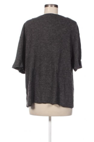 Дамски пуловер Atmos & Here, Размер L, Цвят Сив, Цена 29,00 лв.