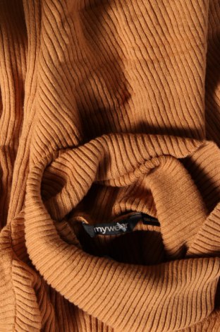 Дамски пуловер My Wear, Размер M, Цвят Бежов, Цена 8,70 лв.