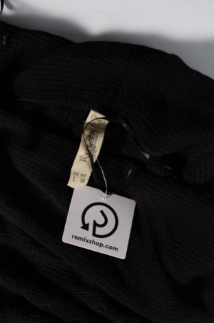 Дамски пуловер Pull&Bear, Размер L, Цвят Черен, Цена 3,48 лв.