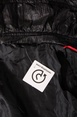 Dámska bunda , Veľkosť M, Farba Čierna, Cena  3,62 €