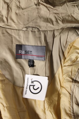 Dámska bunda  Reset, Veľkosť S, Farba Béžová, Cena  4,71 €