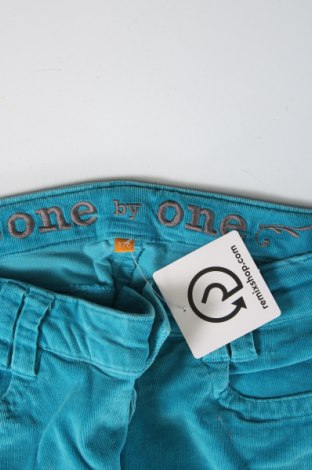 Pantaloni de catifea reiată, pentru copii One By One, Mărime 15-18y/ 170-176 cm, Culoare Albastru, Preț 10,00 Lei