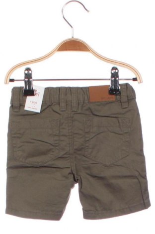 Kinder Shorts Dp...am, Größe 6-9m/ 68-74 cm, Farbe Grün, Preis 4,55 €