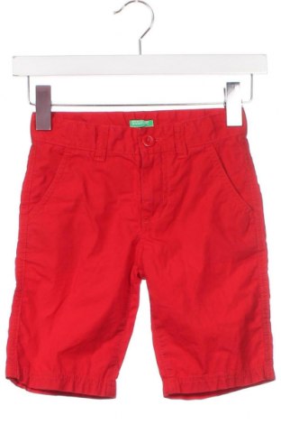 Dětské krátké kalhoty  United Colors Of Benetton, Velikost 4-5y/ 110-116 cm, Barva Červená, Cena  330,00 Kč