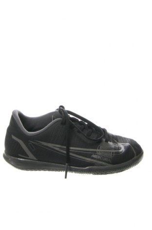 Dětské boty  Nike, Velikost 32, Barva Černá, Cena  255,00 Kč