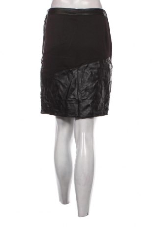 Δερμάτινη φούστα Body Flirt, Μέγεθος S, Χρώμα Μαύρο, Τιμή 1,61 €