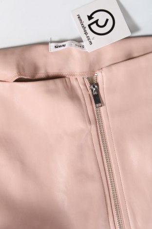 Δερμάτινη φούστα Sinsay, Μέγεθος S, Χρώμα Εκρού, Τιμή 2,97 €