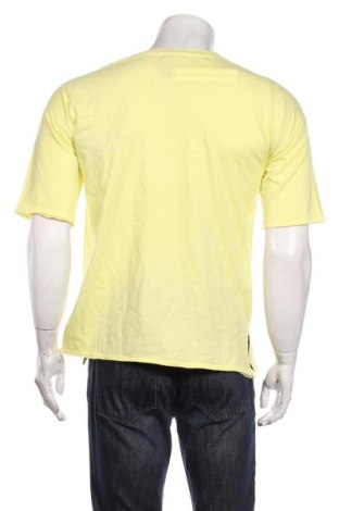 Мъжка тениска, Размер XS, Цвят Жълт, Цена 17,43 лв.