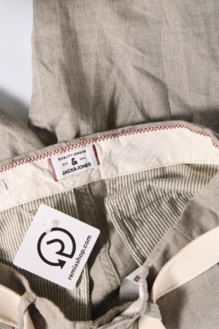 Мъжки къс панталон Jack & Jones, Размер S, Цвят Бежов, Цена 29,70 лв.