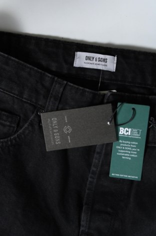Pantaloni scurți de bărbați Only & Sons, Mărime L, Culoare Negru, Preț 131,58 Lei