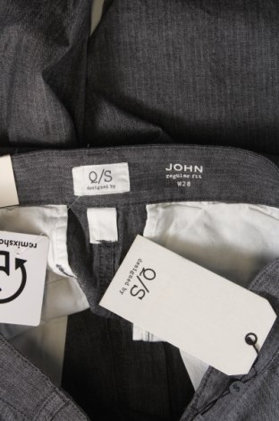 Ανδρικό κοντό παντελόνι Q/S by S.Oliver, Μέγεθος XS, Χρώμα Γκρί, Τιμή 4,78 €