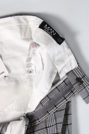 Ανδρικό παντελόνι Boohoo, Μέγεθος M, Χρώμα Πολύχρωμο, Τιμή 3,23 €