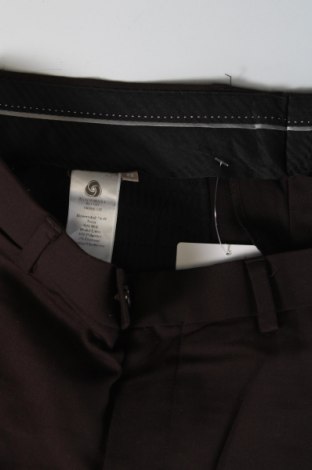 Мъжки панталон WE, Размер S, Цвят Кафяв, Цена 5,80 лв.