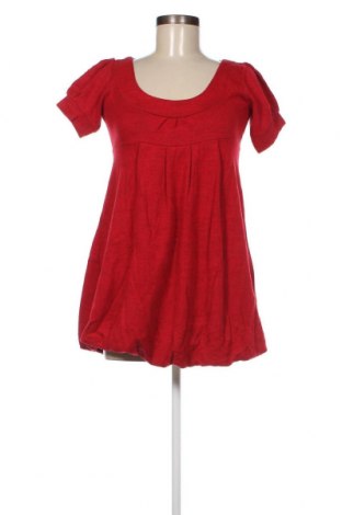 Šaty  Bershka, Velikost M, Barva Červená, Cena  111,00 Kč