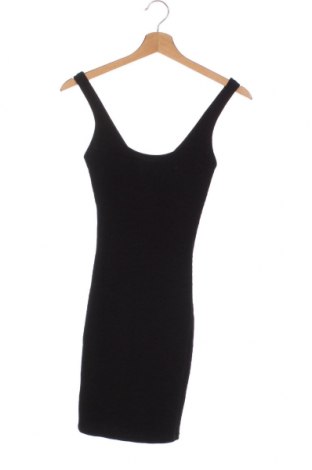 Kleid Bershka, Größe S, Farbe Schwarz, Preis 4,04 €