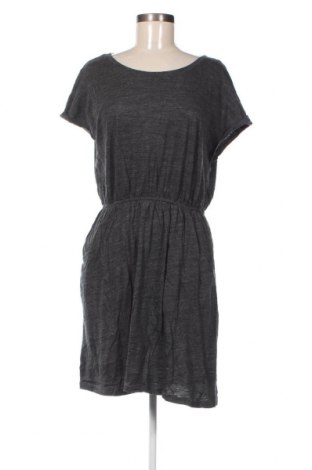Kleid H&M, Größe M, Farbe Grau, Preis 2,62 €
