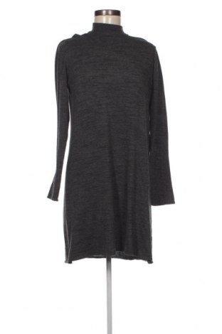 Kleid H&M, Größe M, Farbe Grau, Preis 4,45 €