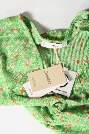 Kleid Mango, Größe S, Farbe Grün, Preis 3,80 €