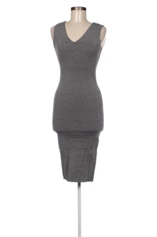 Kleid Mc Lorene, Größe M, Farbe Grau, Preis 5,05 €