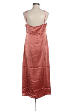 Φόρεμα Pretty Lavish, Μέγεθος M, Χρώμα Ρόζ , Τιμή 24,18 €