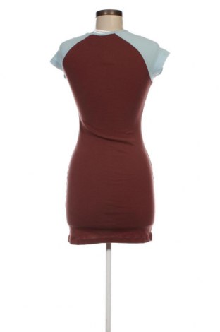 Šaty  Urban Outfitters, Veľkosť S, Farba Viacfarebná, Cena  4,73 €
