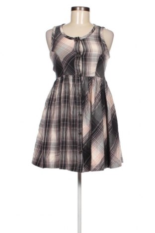 Φόρεμα Urban Outfitters, Μέγεθος S, Χρώμα Πολύχρωμο, Τιμή 8,94 €