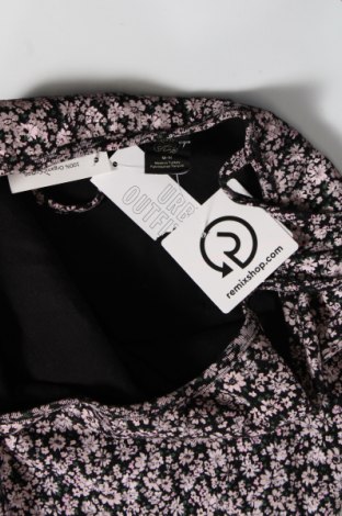 Šaty  Urban Outfitters, Veľkosť M, Farba Viacfarebná, Cena  5,78 €