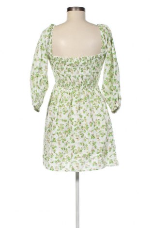 Φόρεμα Urban Outfitters, Μέγεθος S, Χρώμα Πολύχρωμο, Τιμή 8,94 €