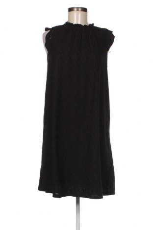 Kleid VILA, Größe M, Farbe Schwarz, Preis 27,84 €