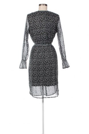 Kleid Zusss, Größe M, Farbe Mehrfarbig, Preis 3,68 €
