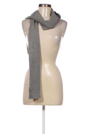 Schal, Farbe Grau, Preis 3,68 €