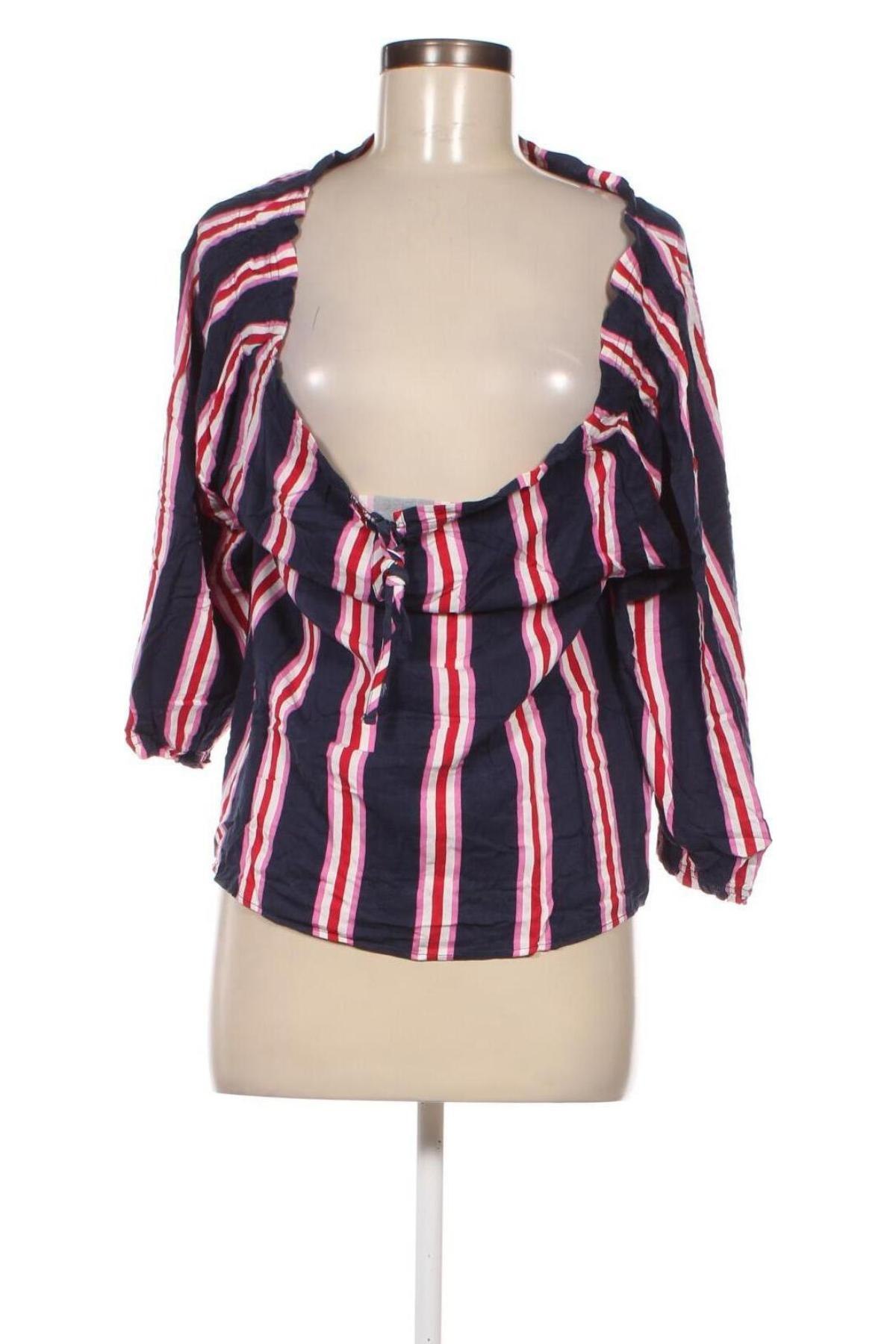 Γυναικεία μπλούζα Hampton Republic, Μέγεθος XS, Χρώμα Πολύχρωμο, Τιμή 2,23 €