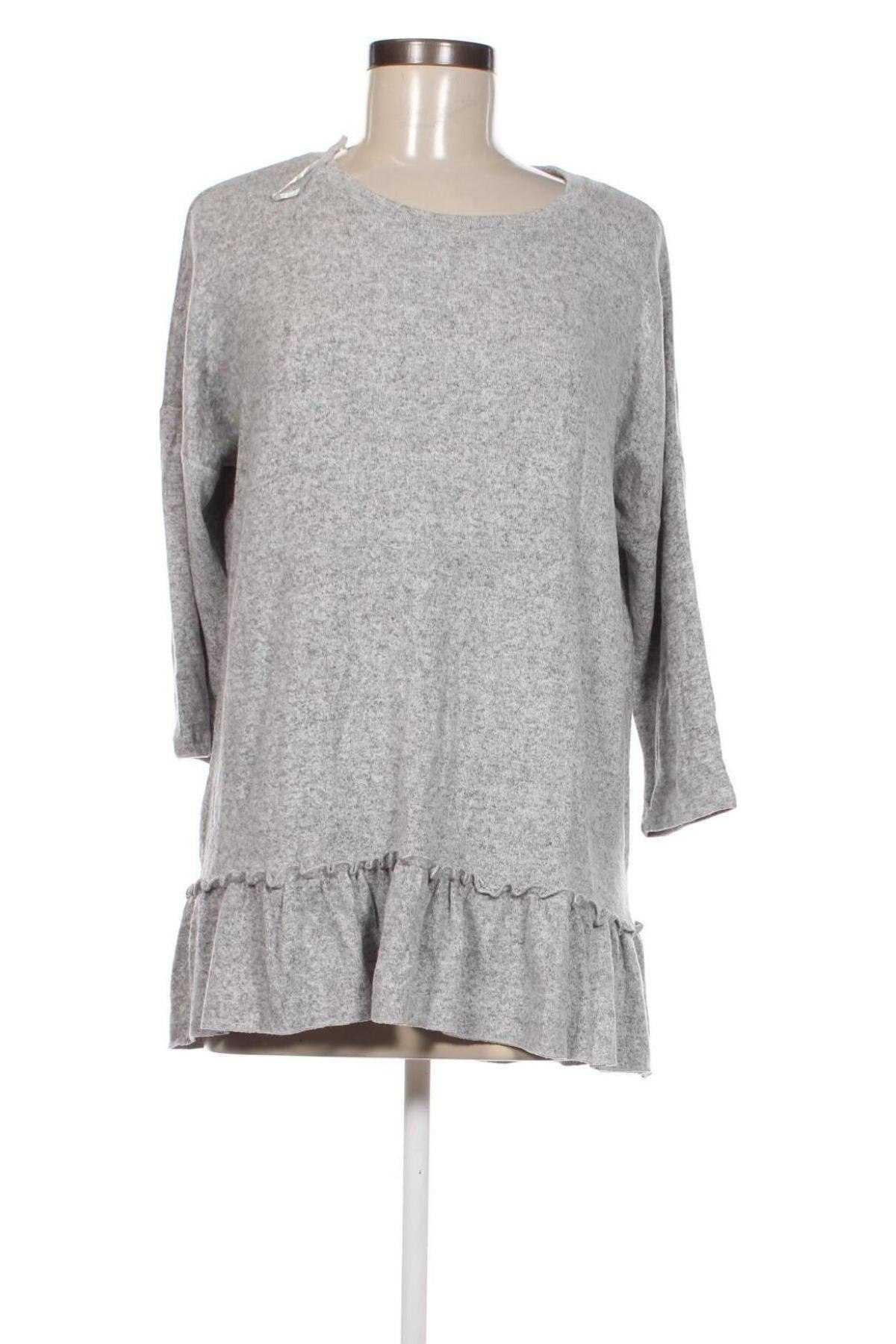Damen Shirt Reserved, Größe M, Farbe Grau, Preis 2,92 €